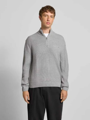 Sweter z dzianiny ze stójką i zamkiem błyskawicznym REVIEW