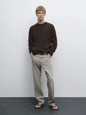 Sweter Z Fakturą I Okrągłym Dekoltem - Popielaty Brąz - - Massimo Dutti - Mężczyzna