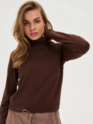 Sweter z golfem brązowy Moodo