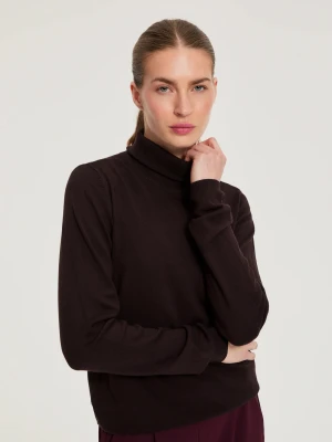 Sweter z golfem brązowy Moodo