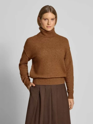 Sweter z golfem o luźnym kroju w dzianinowym stylu Christian Berg Koniakowy