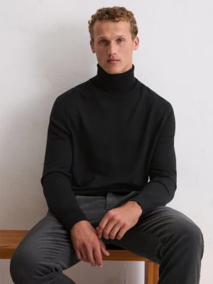 Sweter z golfem regular Marc O'Polo béžová