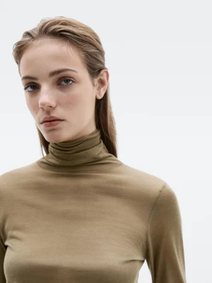 Sweter Z Golfem Z Bardzo Cienkiej Dzianiny Ze 100% Jedwabiu − Limited - Be?Owy - - Massimo Dutti - Kobieta