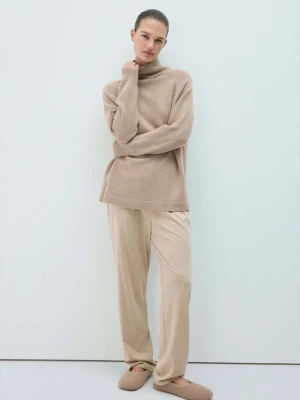 Sweter z golfem ze 100% wełny brązowy - Kobieta - MANGO