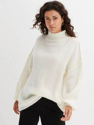 Sweter z grubej dzianiny BonPrix biały
