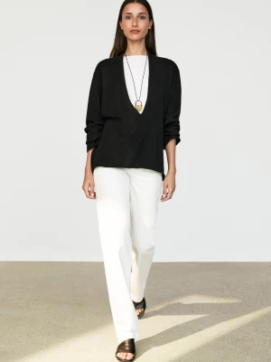 Sweter Z Kaszmiru Z Ozdobnym Dekoltem - Czarny - Massimo Dutti - Female