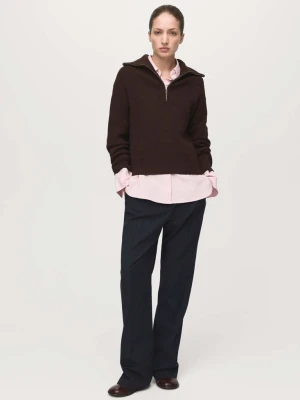 Sweter z kontrastowym kołnierzem i suwakiem czekoladowy - Kobieta - - MANGO