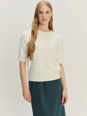 Sweter z krótkim rękawem z dodatkiem wiskozy kremowy Greenpoint