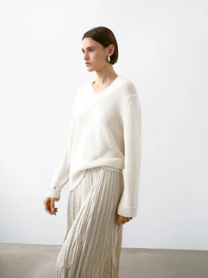 Sweter Z Mieszanki Bawełny Z Dekoltem W Serek - Surowy - - Massimo Dutti - Kobieta