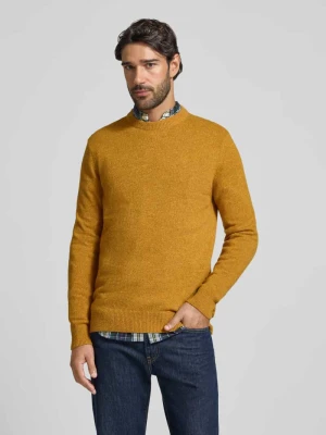 Sweter z mieszanki wełny i jedwabiu z okrągłym dekoltem model 'TISBURY' Barbour Musztardowy