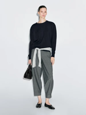 Sweter Z Okrągłym Dekoltem Ze 100% Kaszmiru - Ciemnoniebieski - - Massimo Dutti - Kobieta