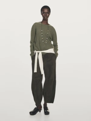 Kaszmirowy Sweter Z Okrągłym Dekoltem - Ziel Pop - - Massimo Dutti - Kobieta