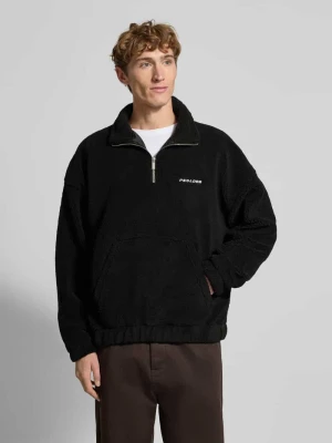 Troyer z opuszczonymi ramionami model 'PUKA' Pegador