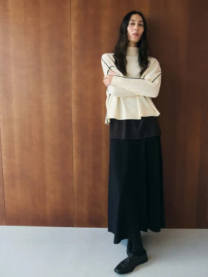 Sweter z półgolfem w kontrastowe paski kremowy / écru - Kobieta - - MANGO