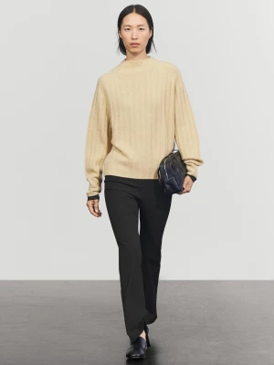 Sweter Z Półgolfem Ze 100% Kaszmiru - Waniliowy - Massimo Dutti - Female