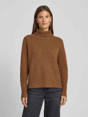 Sweter z wywijanym kołnierzem z prążkowanymi wykończeniami FYNCH-HATTON