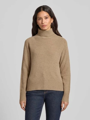 Sweter z wywijanym kołnierzem z prążkowanymi wykończeniami FYNCH-HATTON