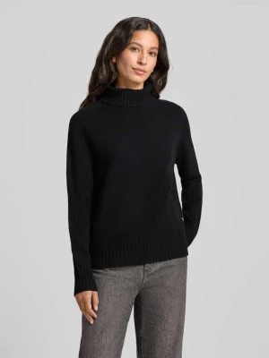 Sweter z wywijanym kołnierzem z prążkowanymi wykończeniami FYNCH-HATTON