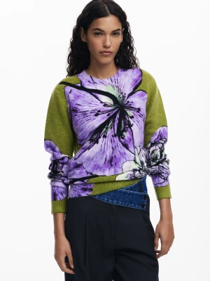 Sweter zaprojektowany przez Mr. Christian Lacroix Desigual