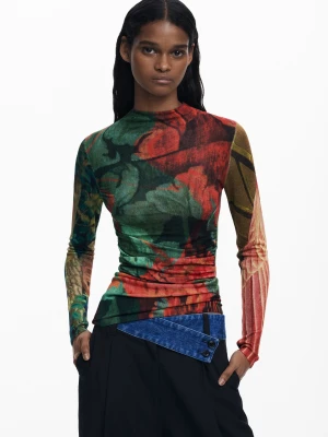 Sweter zaprojektowany przez Mr. Christian Lacroix Desigual