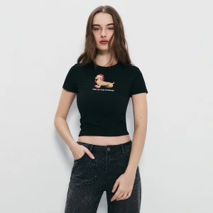 Świąteczna czarna koszulka z nadrukiem jamnika House