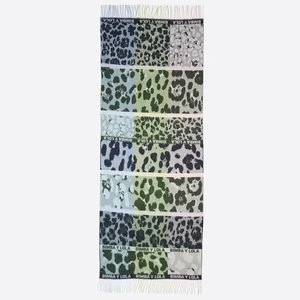 Szal akrylowy żakard patchwork animal print liliowy BIMBA Y LOLA