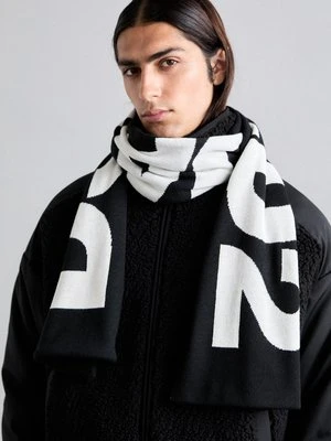Szal Dsquared2