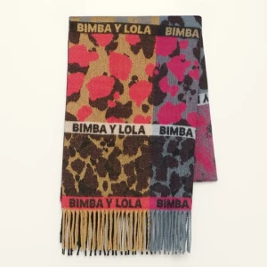 Szal w paski animal print z logo w kolorze fuksji BIMBA Y LOLA
