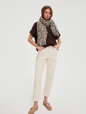 Szal w zwierzęcy wzór beżowy Moodo