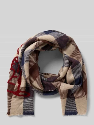 Szal z detalem z logo Codello