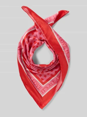 Szal z nadrukiem ze sloganem milano italy