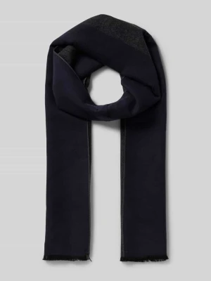 Szal z wystrzępieniami Christian Berg Men