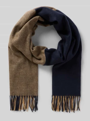 Szal z wystrzępieniami MCNEAL