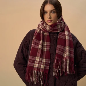 Szalik w bordowo-kremową kratę House