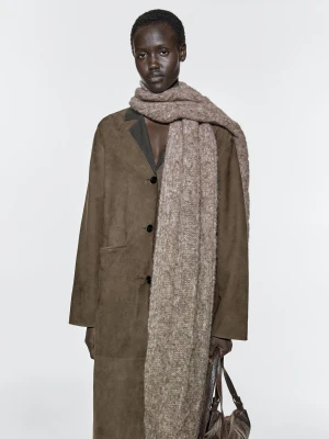 Szalik Z Mieszanki Wełny Z Alpaki O Splocie Warkoczowym - Beżowy - - Massimo Dutti - Kobieta