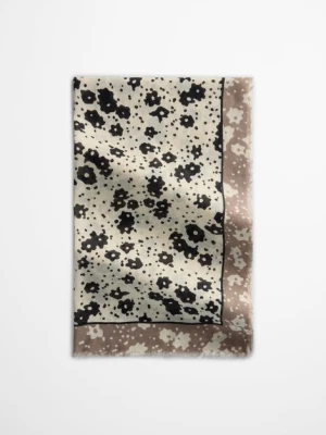 Szalik z nadrukiem na całej powierzchni Marc O'Polo