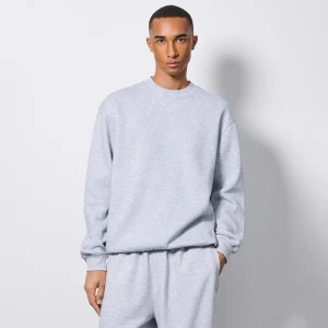 Szara bluza crewneck regular fit basic House