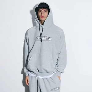Szara bluza oversize z kapturem i nadrukiem House