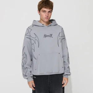 Szara bluza z kapturem, haftem i nadrukami House