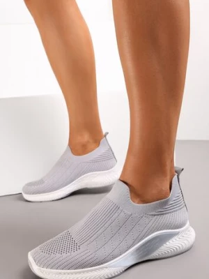Szare Buty Sportowe na Tłoczonej Podeszwie z Elastyczną Cholewką Taiden