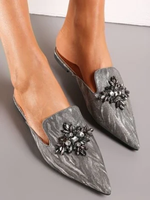 Szare Klapki Mule Połyskujące z Aplikacją w Cyrkonie Ailline