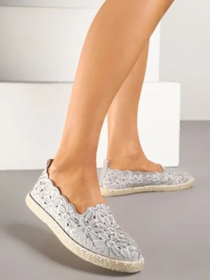 Szare Plecione Espadryle Vices z Kwiatowym Motywem z Ażurowymi Wycięciami Honavia