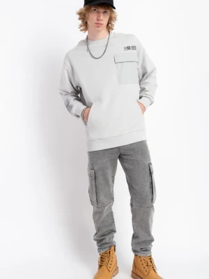 Szare spodnie jensowe typu cargo z efektem sprania Reporter