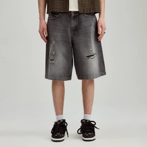 Szare szorty jeansowe z dziurami House