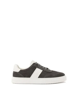 Szare zamszowe sneakersy z białymi wstawkami Kazar