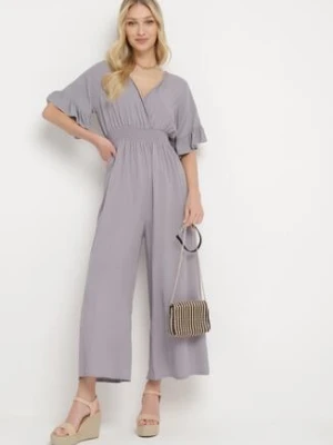 Szary Bawełniany Kombinezon z Cienkimi Gumkami w Pasie z Kopertowym Dekoltem i Falbanką Tesanell defox