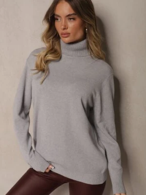 Szary Pudełkowy Golf z Wiskozą Ozdobiony Guzikami przy Rękawach Tiarose palma