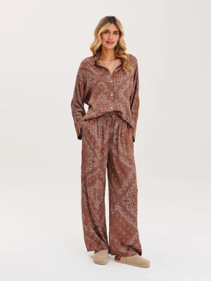 Szerokie spodnie Chocolate Rodeo XS/S
