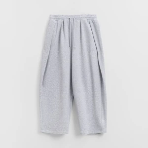 Szerokie spodnie dresowe barrel fit House