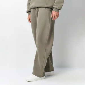 Szerokie spodnie dresowe barrel fit oliwkowe House